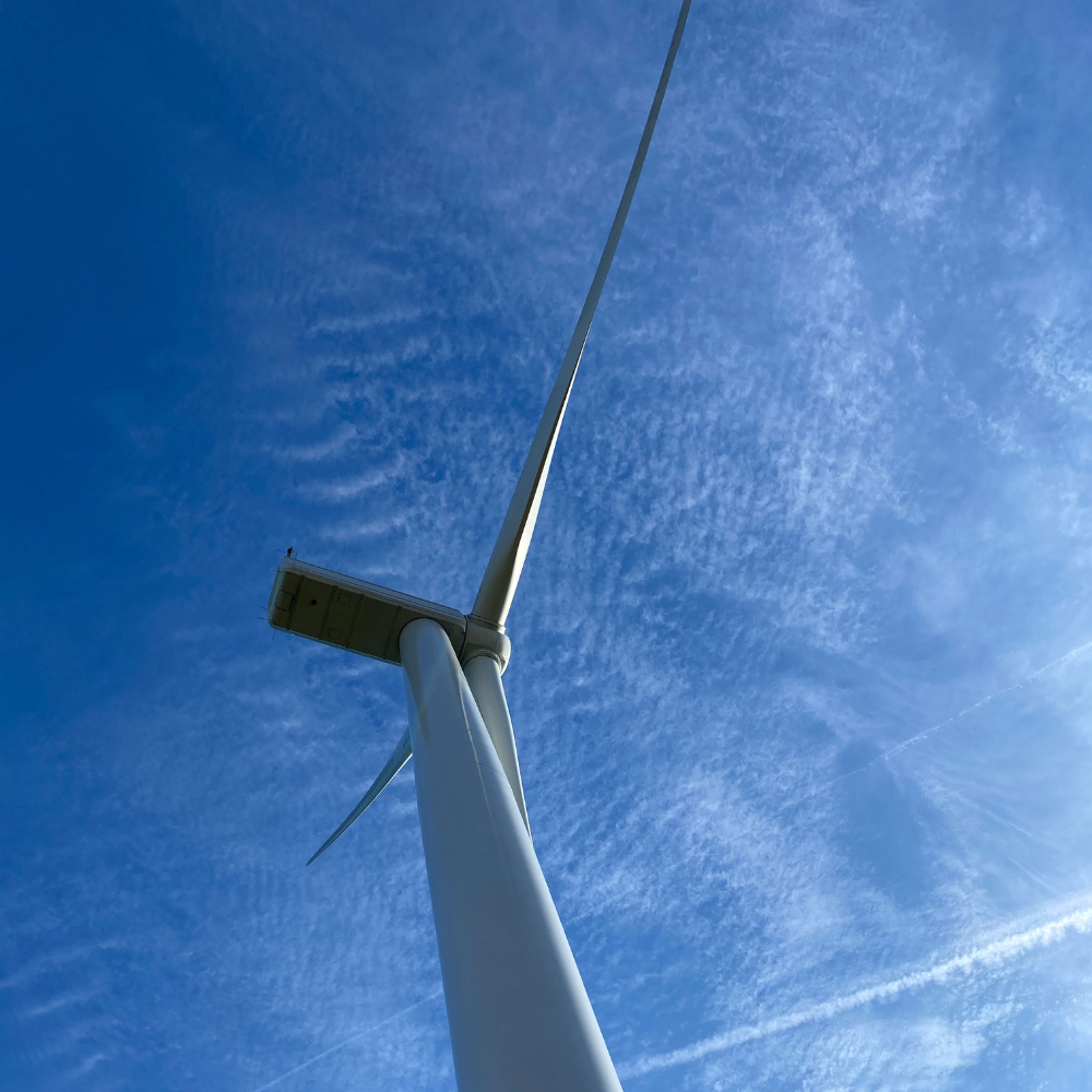 Organiser un évènement sous une éolienne ? Com' Positive l'a fait !